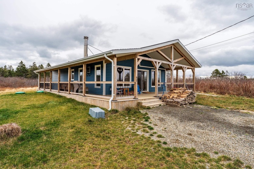 Nestled in East Ferry, Nova Scotia, *Beecher's Lane* offers a - Beach Home for sale in East Ferry,  on Beachhouse.com