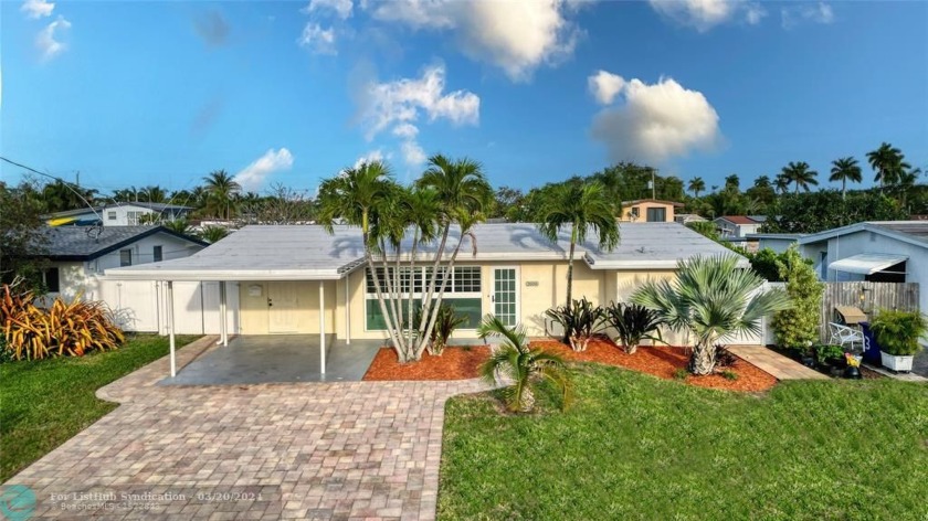 Lauderdale Isles - Waterfront Gem- No Fixed Bridges - Direct - Beach Home for sale in Fort Lauderdale, Florida on Beachhouse.com