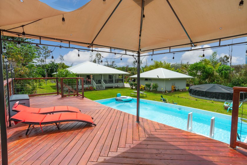 STOP SCROLLING-THIS IS IT!! Modern Hawaiian Home with Classic - Beach Home for sale in Keaau, Hawaii on Beachhouse.com