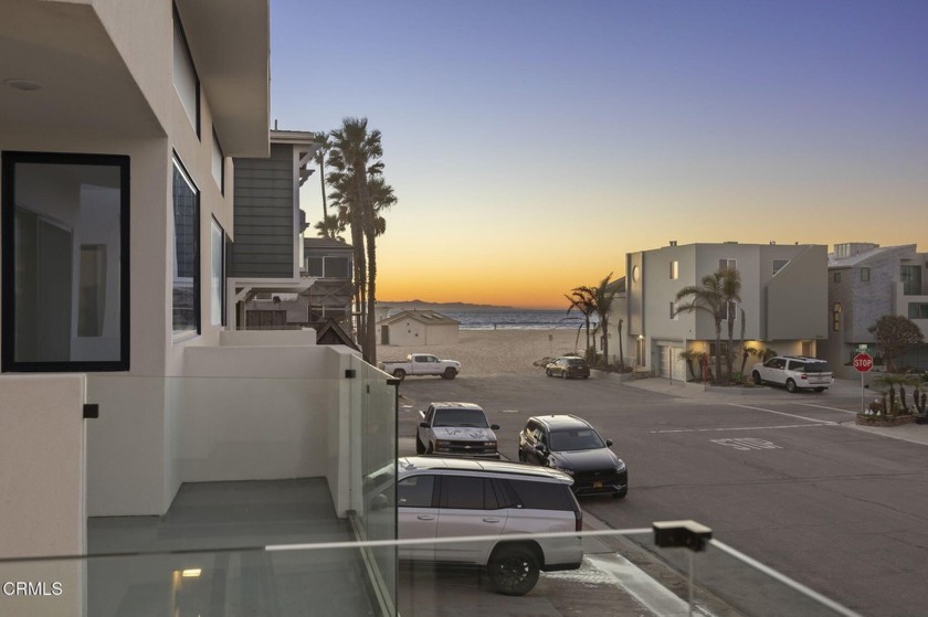 Hollywood Beach Coastal Gem with Forever Ocean ViewsWelcome to - Beach Condo for sale in Oxnard, California on Beachhouse.com