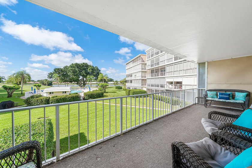 **Welcome to exceptional value in the heart of Atlantis.** Now - Beach Condo for sale in Atlantis, Florida on Beachhouse.com