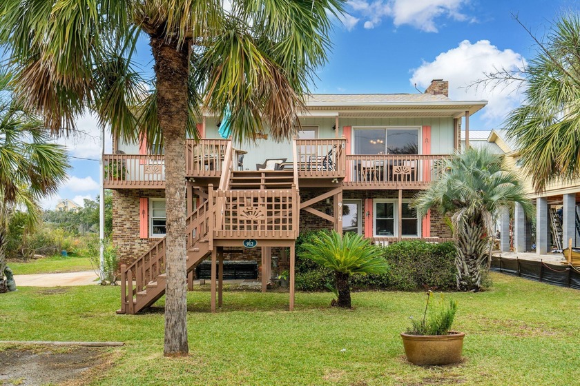 Opportunity Awaits on the Shores of Folly Beach! Welcome to 912 - Beach Home for sale in Folly Beach, South Carolina on Beachhouse.com