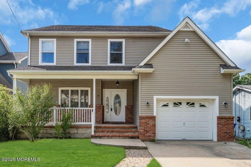 Spacious 4 Bedroom, 2.5 Bath Colonial with an Open Floor Plan, 9 - Beach Home for sale in Brick, New Jersey on Beachhouse.com