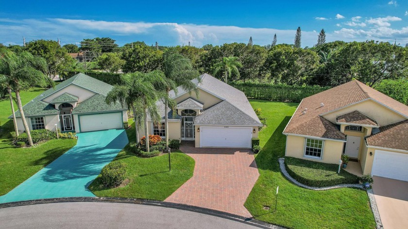 Renovated Rancher in the Resort Community of Cypress Lakes. CBS - Beach Home for sale in West Palm Beach, Florida on Beachhouse.com