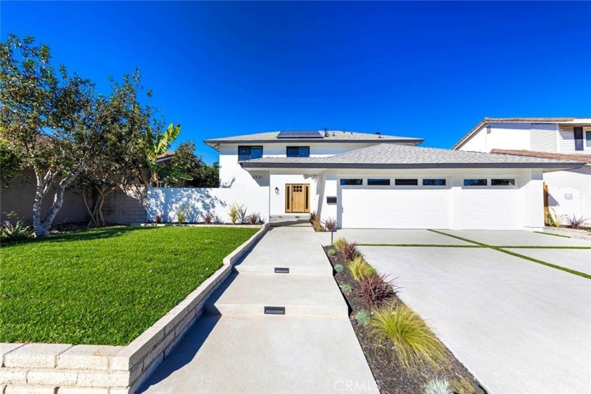 Nestled in one of the most highly sought-after neighborhoods - Beach Home for sale in Huntington Beach, California on Beachhouse.com