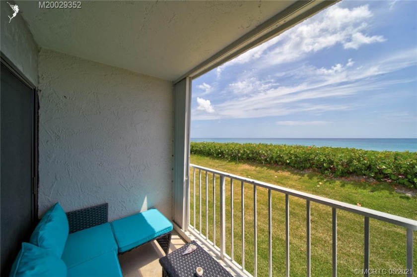 BEACHFRONT!  A must see to believe direct oceanfront that also - Beach Condo for sale in Jensen Beach, Florida on Beachhouse.com