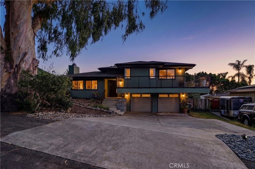 Ocean views and contemporary coastal elegance define this - Beach Home for sale in Carlsbad, California on Beachhouse.com