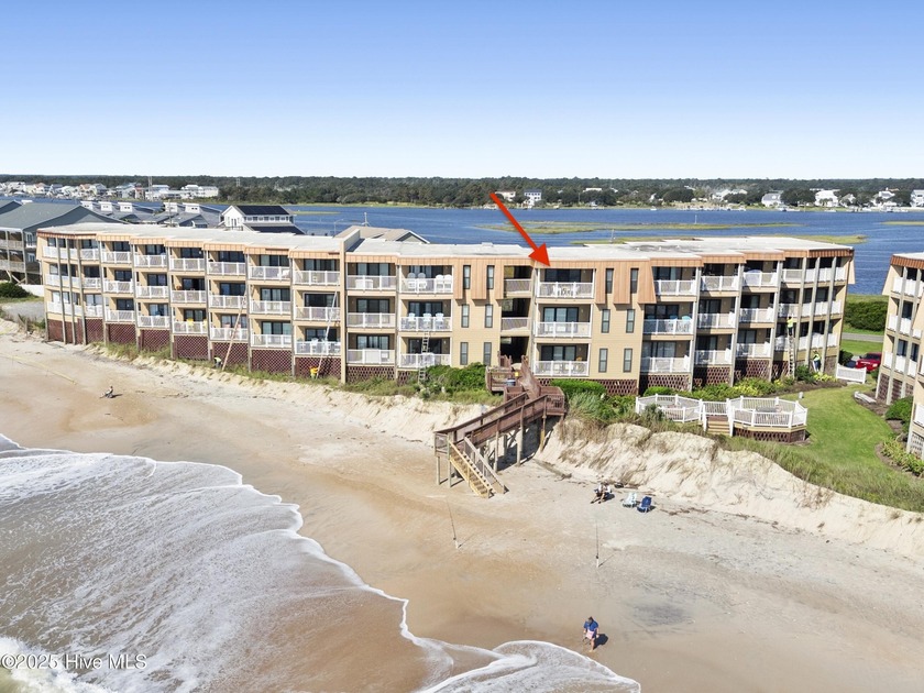 Escape to paradise in this beautifully renovated 2-bedroom - Beach Condo for sale in North Topsail Beach, North Carolina on Beachhouse.com