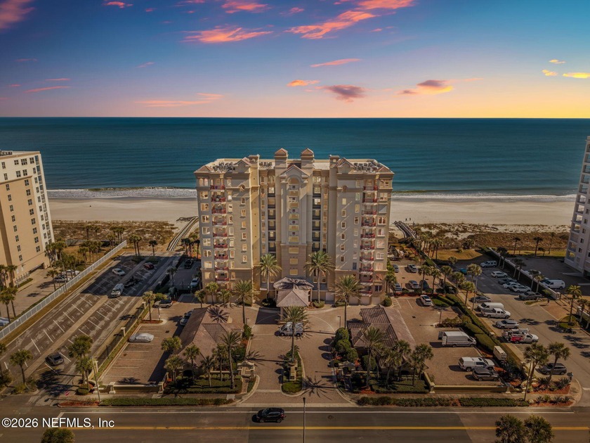 Discover the serenity of the ocean in this tranquil, luxurious - Beach Condo for sale in Jacksonville Beach, Florida on Beachhouse.com