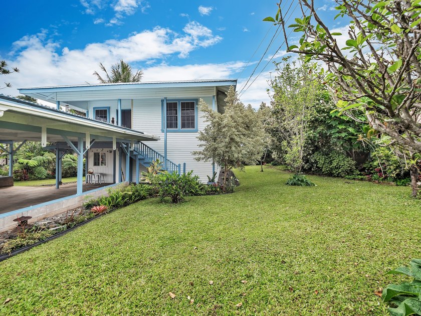 Welcome to one of Honomu's most charming and thoughtfully - Beach Home for sale in Honomu, Hawaii on Beachhouse.com
