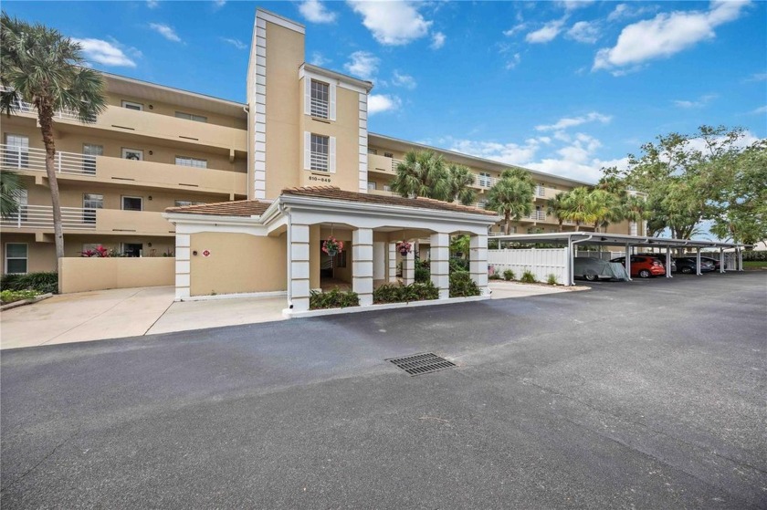 Welcome to the Plantation's Eighth Fairway! This beautifully - Beach Condo for sale in Venice, Florida on Beachhouse.com