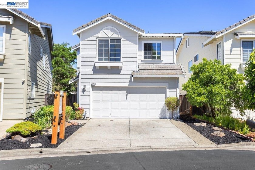 Tucked away in a peaceful Castro Valley neighborhood, this - Beach Home for sale in Castro Valley, California on Beachhouse.com