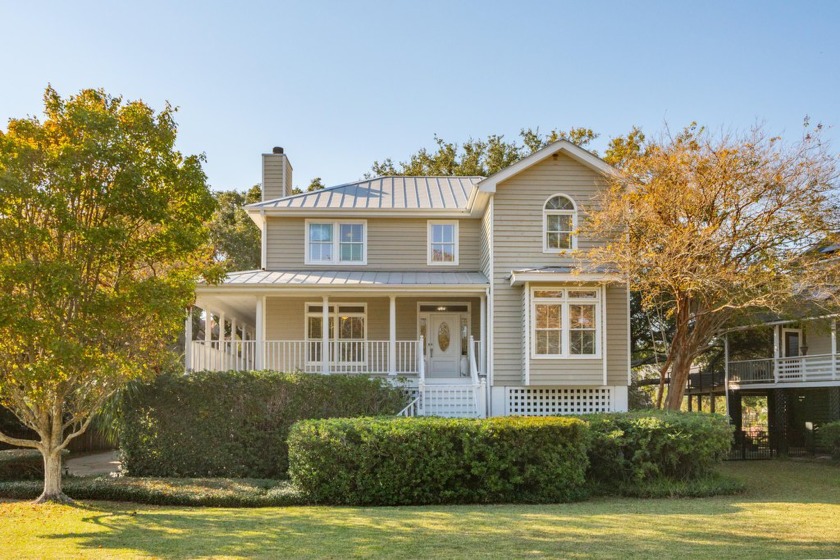 Nestled in the serene and sought-after Fiddlers Marsh - Beach Home for sale in Mount Pleasant, South Carolina on Beachhouse.com