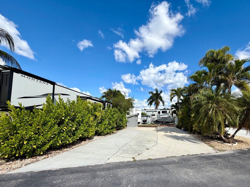 Vacant RV lot #59 in Outdoor Resorts at Chokoloskee, Lot has - Beach Lot for sale in Chokoloskee, Florida on Beachhouse.com