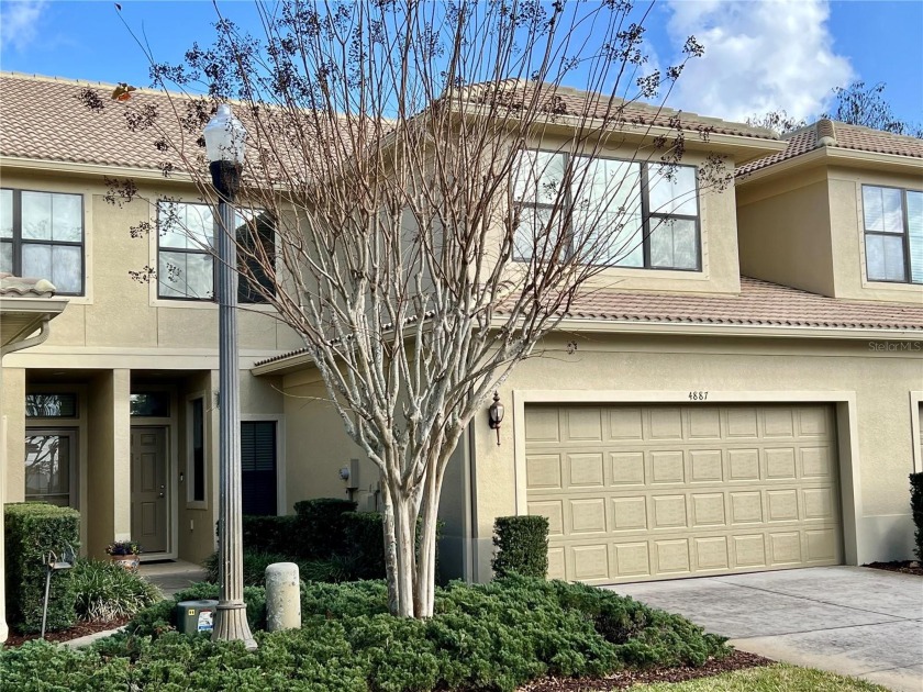 Welcome to this PRISTINE TOWNHOUSE with a FIRST FLOOR MASTER - Beach Townhome/Townhouse for sale in Palm Harbor, Florida on Beachhouse.com