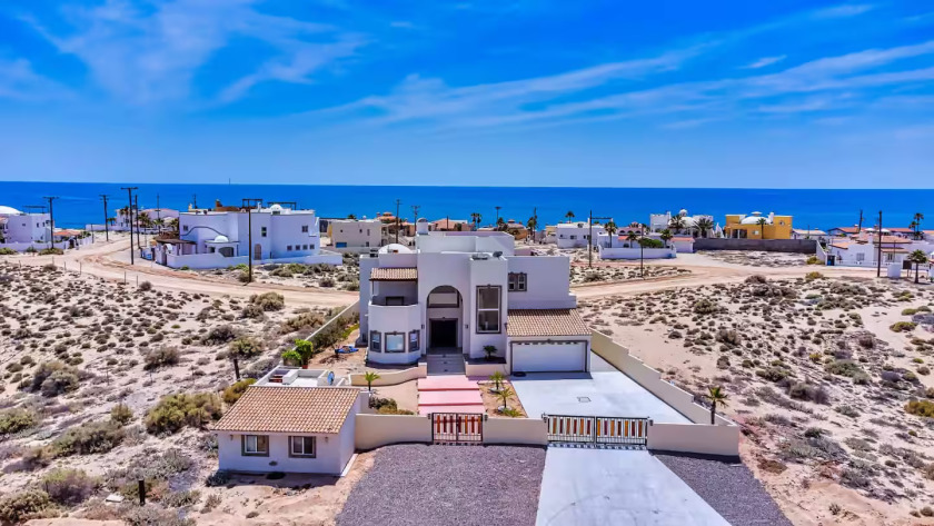 A Wave FROM IT ALL Stunning Ocean View Retreat Just Steps to the - Beach Vacation Rentals in Puerto Peñasco, Sonora on Beachhouse.com