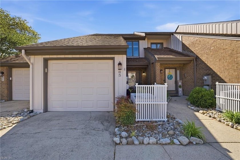 Welcome to waterfront living in the sought after Sandie Point - Beach Condo for sale in Portsmouth, Virginia on Beachhouse.com