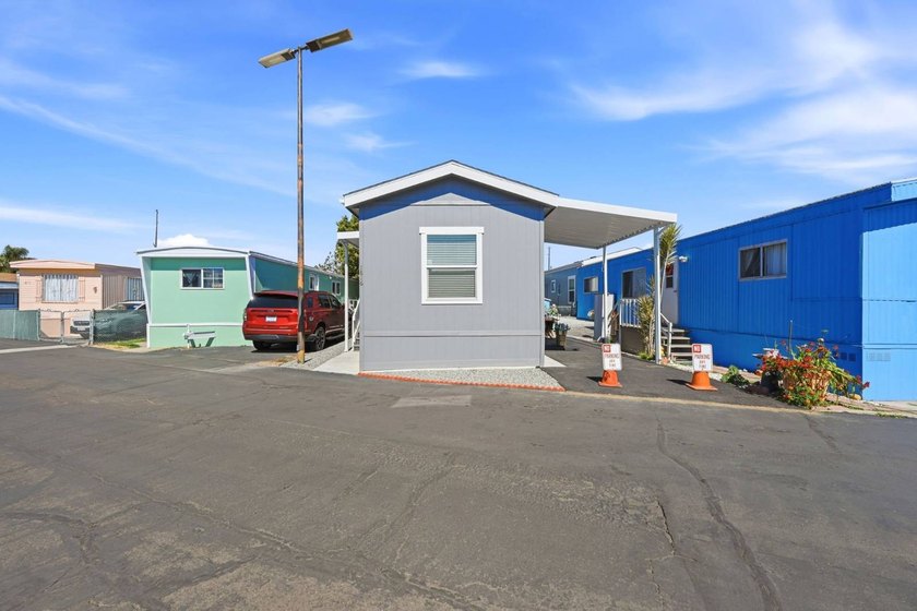 2025 Skyline manufactured home featuring a sleek, modern design - Beach Home for sale in San Diego, California on Beachhouse.com