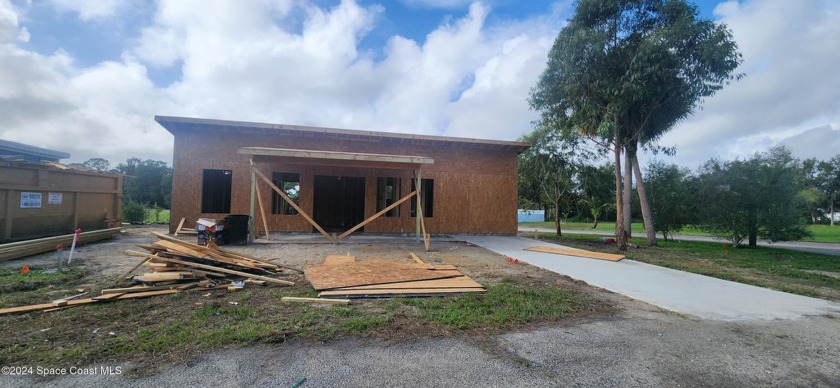 NEW CONSTRUCTION under way on this 2-bedroom, 1- bathroom gem - Beach Home for sale in Cocoa, Florida on Beachhouse.com