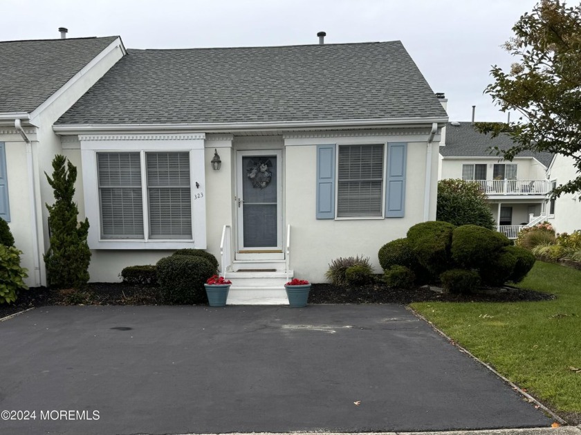 Welcome to your charming turn-key coastal retreat in beautiful - Beach Home for sale in Brigantine, New Jersey on Beachhouse.com