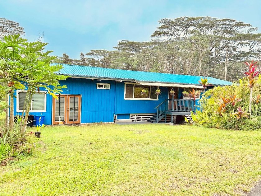 This three-bedroom two-bathroom home was built in 2006 located - Beach Home for sale in Pahoa, Hawaii on Beachhouse.com