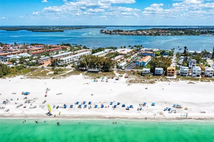 Amazing opportunity to own a gorgeous two bedroom two bath top - Beach Condo for sale in Bradenton Beach, Florida on Beachhouse.com
