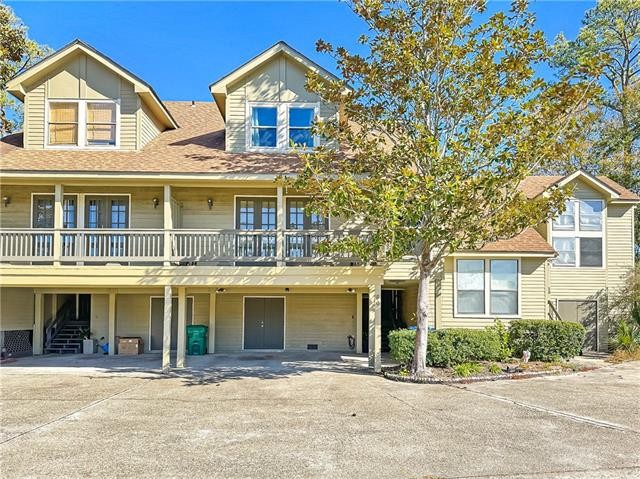 WATERFRONT LIVING! Bayou paradise, 7 minutes to the lake. 3 - Beach Condo for sale in Slidell, Louisiana on Beachhouse.com