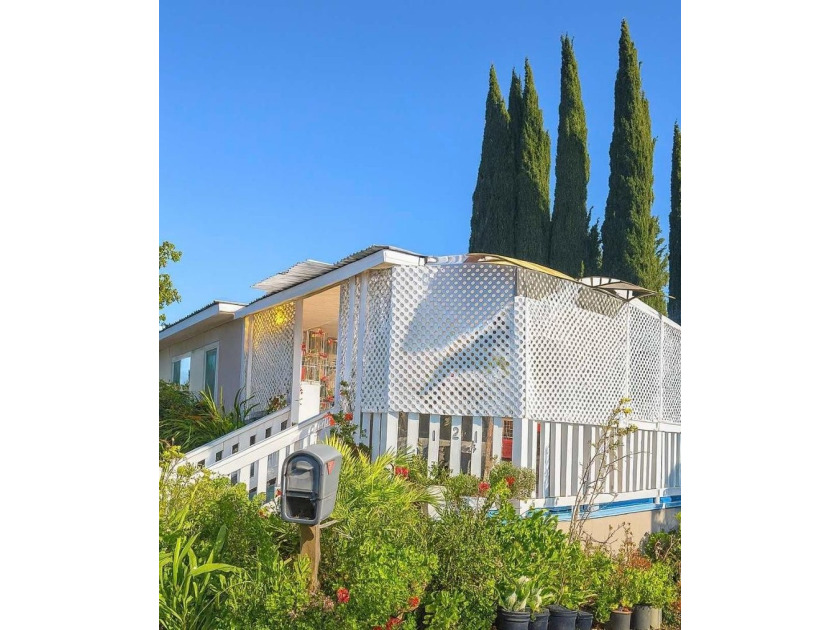 Located in Golden Wheel Mobile Home Park, this home offers 2 - Beach Home for sale in San Jose, California on Beachhouse.com