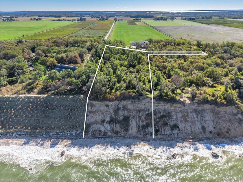 Waterfront Opportunity on the Long Island Sound! Discover the - Beach Acreage for sale in Cutchogue, New York on Beachhouse.com