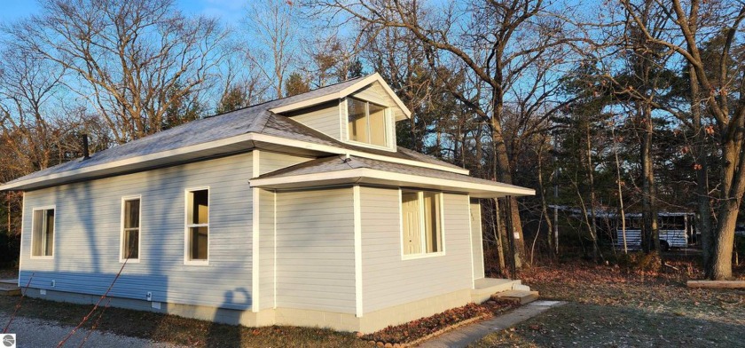 Don't let this one pass you by.  4 bedroom, 2 bath, remodeled - Beach Home for sale in Oscoda, Michigan on Beachhouse.com