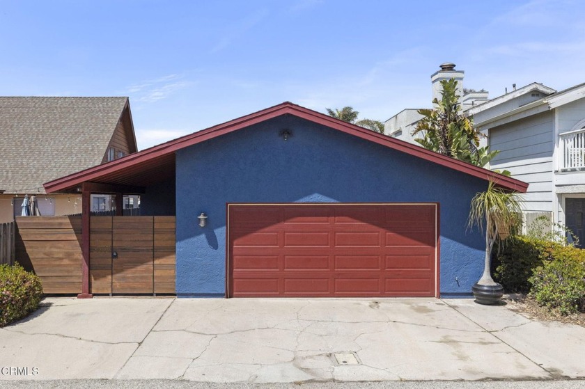 Single-Story Moroccan-Inspired Beach Retreat in Mandalay Shores - Beach Home for sale in Oxnard, California on Beachhouse.com