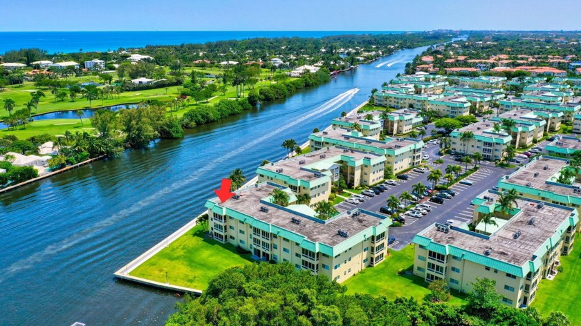 Make this your happy home!  Fantastic views of the Intracoastal - Beach Condo for sale in Boynton Beach, Florida on Beachhouse.com