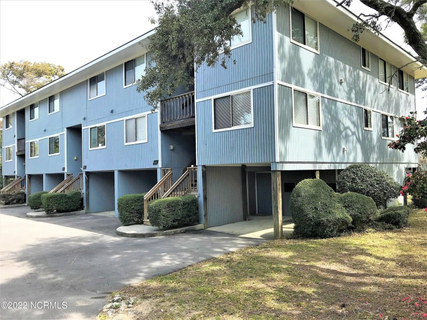 You'll love this tastefully remodeled and updated condo in - Beach Condo for sale in Oak Island, North Carolina on Beachhouse.com