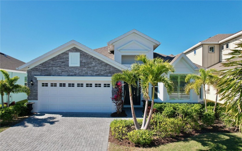 12k !!! Closing cost credit !!!Luxurious waterfront home in one - Beach Home for sale in Apollo Beach, Florida on Beachhouse.com