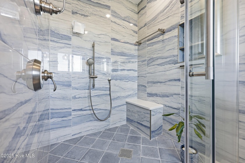 STUNNING OCEANSIDE TURN KEY TOWNHOME IN GEORGETOWN SANDS- - Beach Townhome/Townhouse for sale in Duck, North Carolina on Beachhouse.com