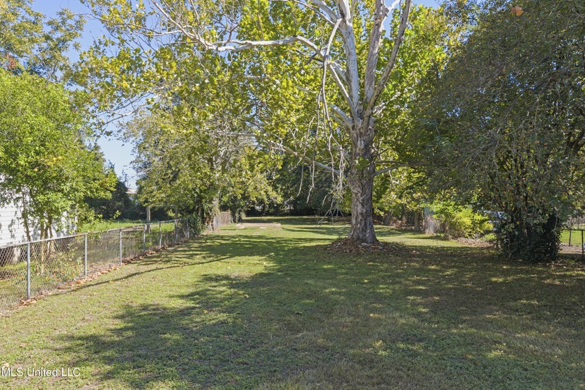 Great lot in Historical district. Close to beach, Ohr-O'Keefe - Beach Lot for sale in Biloxi, Mississippi on Beachhouse.com