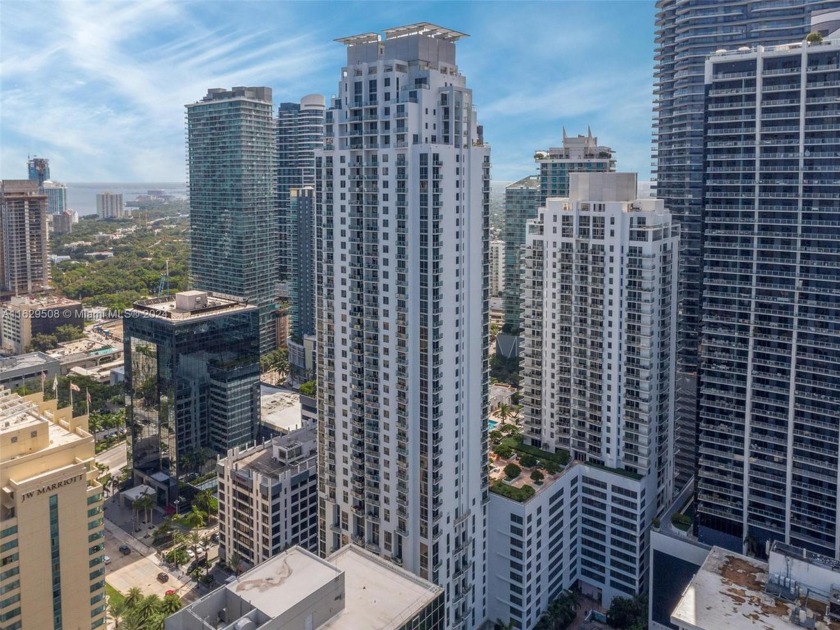 1,128 sq ft Brickell loft on the 24th floor features a bedroom - Beach Condo for sale in Miami, Florida on Beachhouse.com