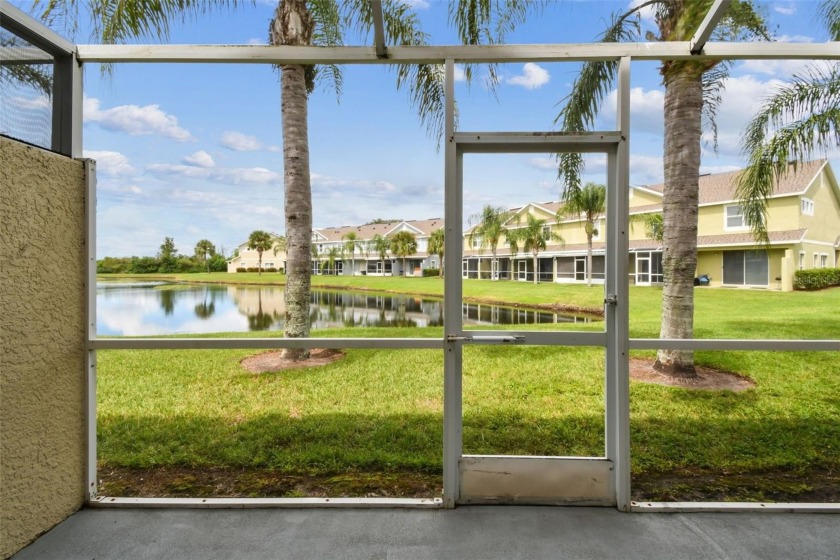 Welcome to 10974 Winter Crest Drive, a move-in-ready WATERFRONT - Beach Townhome/Townhouse for sale in Riverview, Florida on Beachhouse.com