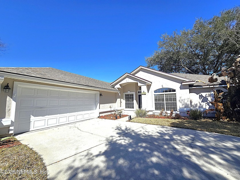 This beautifully updated four-bedroom, two-bath home features a - Beach Home for sale in Jacksonville, Florida on Beachhouse.com
