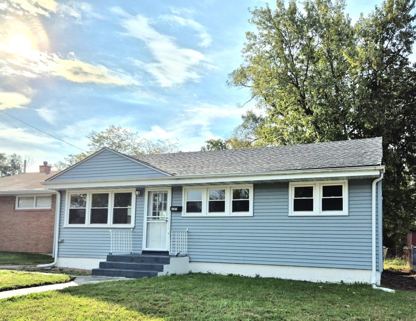 COMPLETELY REMODELED!  This 4 bedroom, 2 bath home makes a - Beach Home for sale in Gary, Indiana on Beachhouse.com
