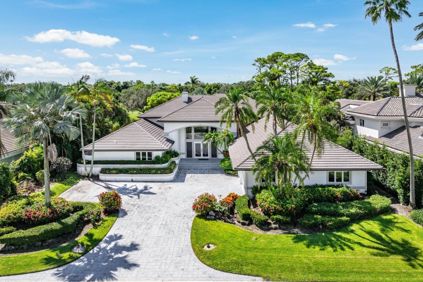 Come build your dream home in Frenchman's Creek!This property is - Beach Home for sale in Palm Beach Gardens, Florida on Beachhouse.com