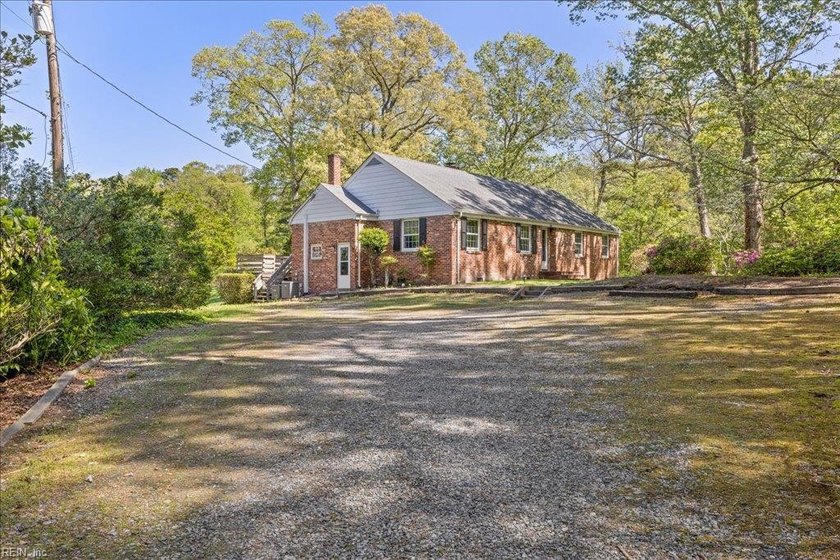 Tucked away in a serene setting, this spacious deepwater - Beach Home for sale in Virginia Beach, Virginia on Beachhouse.com
