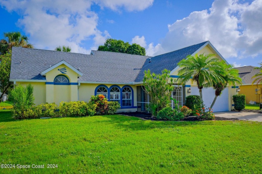 LAKEFRONT IN VIERA- $5K INTEREST RATE BUY DOWN!! Gorgeous 3 - Beach Home for sale in Melbourne, Florida on Beachhouse.com