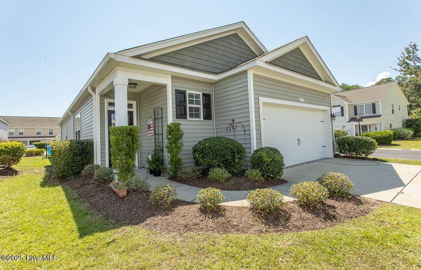 Wonderfully maintained one-level home on a corner lot in the - Beach Home for sale in Calabash, North Carolina on Beachhouse.com