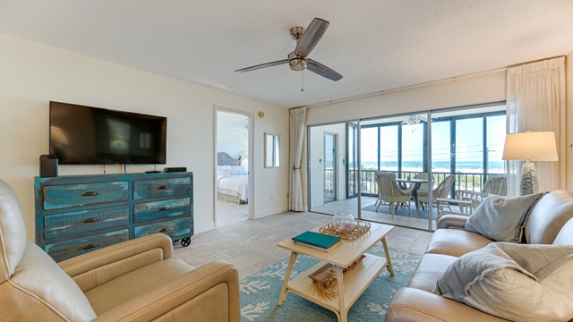 Panoramic Gulf Views 4th Floor at Siesta Key Beach Beach - Beach Vacation Rentals in Sarasota, Florida on Beachhouse.com