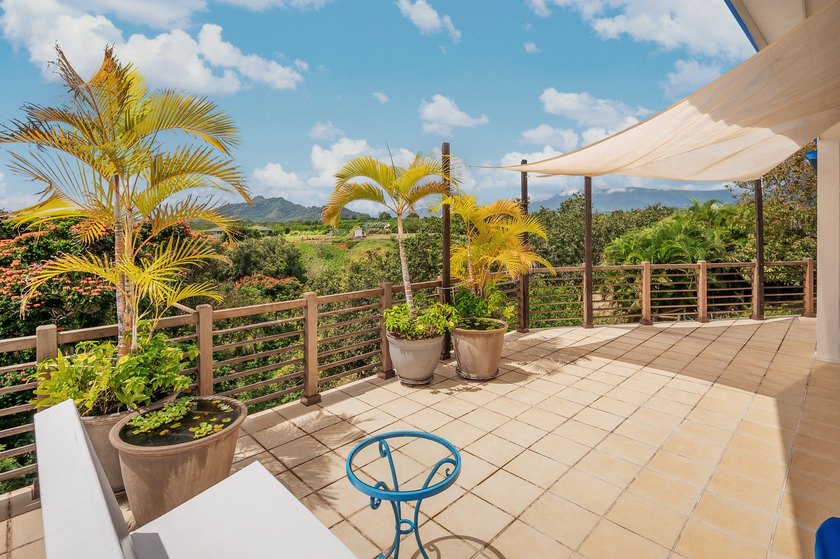 Beautiful custom built home on the rim in Waialeale Estates in - Beach Home for sale in Kapaa, Hawaii on Beachhouse.com