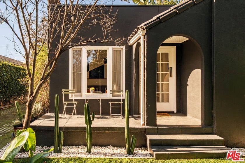 Beautifully updated bungalow nestled in a charming Venice - Beach Home for sale in Venice, California on Beachhouse.com