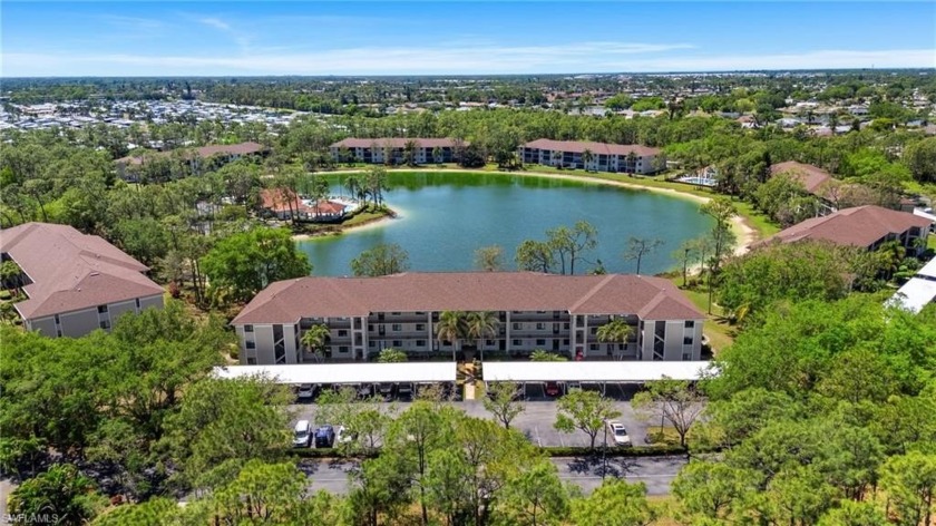 PRICE REDUCTION!! MOTIVATED SELLER! Discover southwest Florida - Beach Home for sale in Naples, Florida on Beachhouse.com