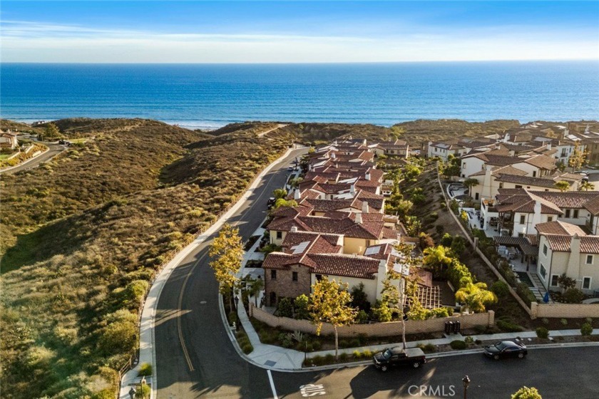 Life by the ocean is elevated to an impressive new level of - Beach Home for sale in San Clemente, California on Beachhouse.com