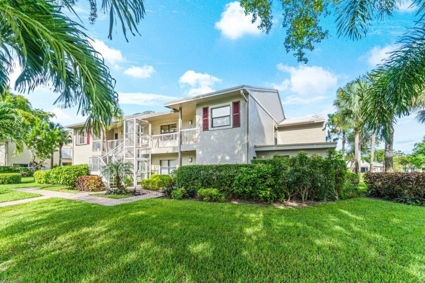Nestled within the sought-after Eastgate subdivision of Hunters - Beach Condo for sale in Boynton Beach, Florida on Beachhouse.com